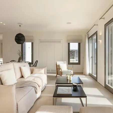 Celestial Santa Maria (Paros)