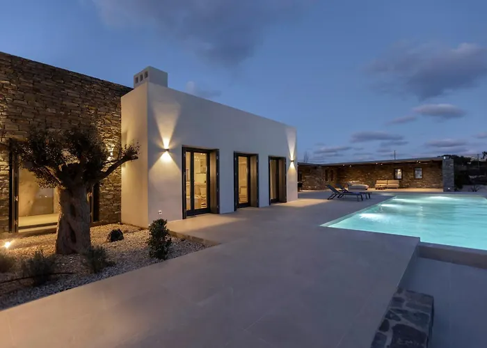 Celestial * Santa Maria (Paros)