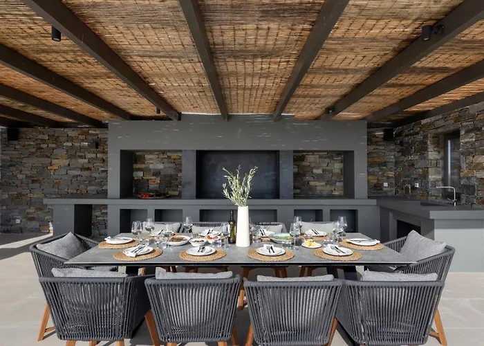 Vila Celestial Santa Maria (Paros)