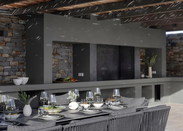 Celestial * Santa Maria (Paros)